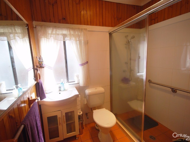 66 Wolseley Street, Fairfield NSW 2165