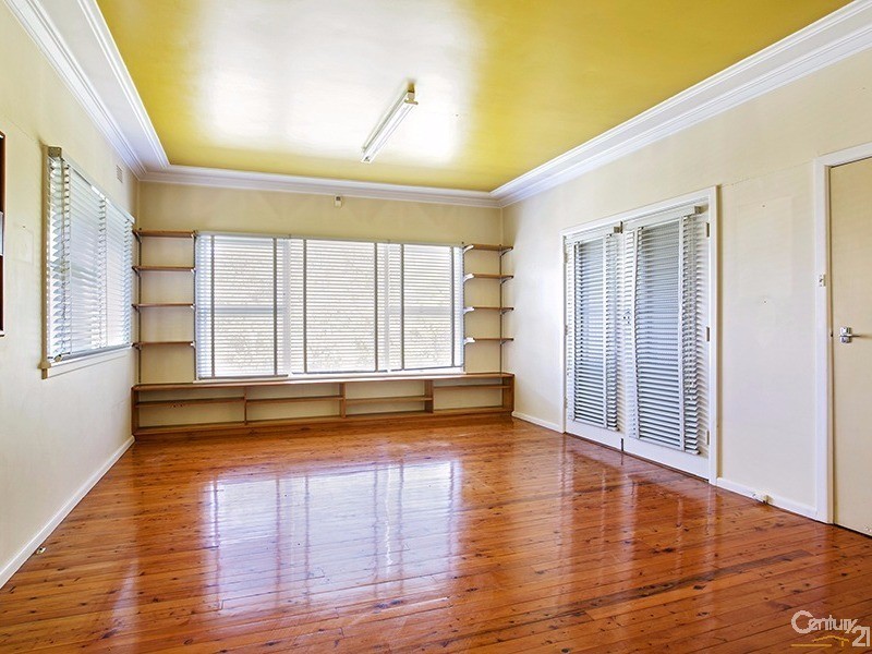 49 Churchill Street, Fairfield Heights NSW 2165