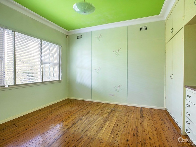 49 Churchill Street, Fairfield Heights NSW 2165