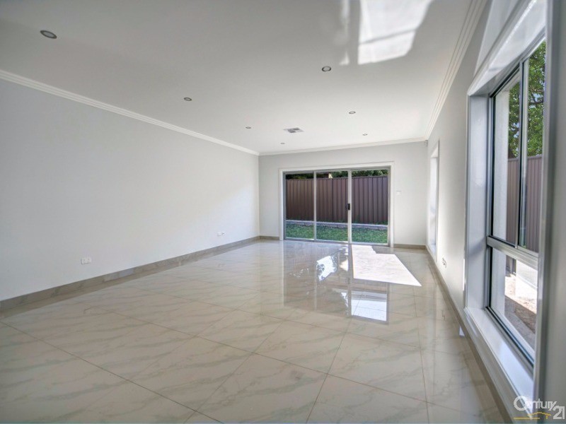 33A-33B Evans Street, Fairfield Heights NSW 2165