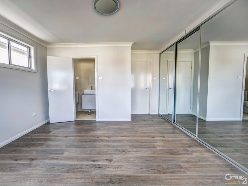 33A-33B Evans Street, Fairfield Heights NSW 2165