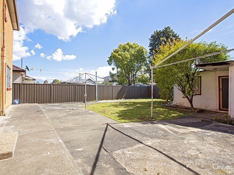309 Canley Vale Road, Canley Heights NSW 2166