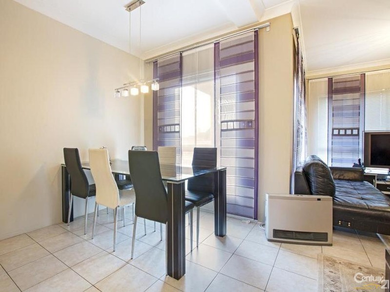 8/14-18 Fairlight Avenue, Fairfield NSW 2165