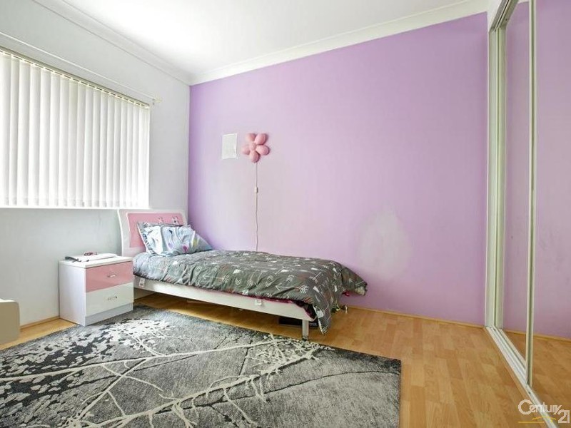 8/14-18 Fairlight Avenue, Fairfield NSW 2165