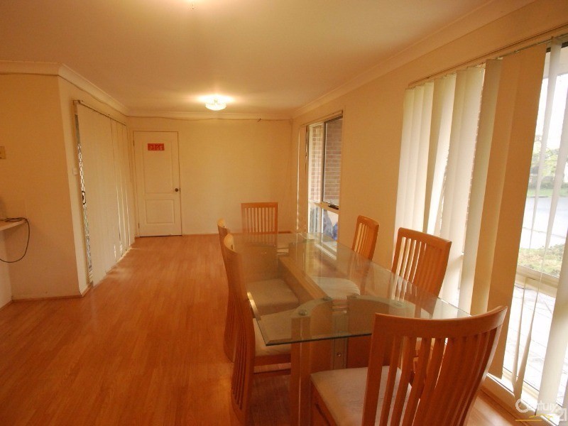 Fairfield East NSW 2165