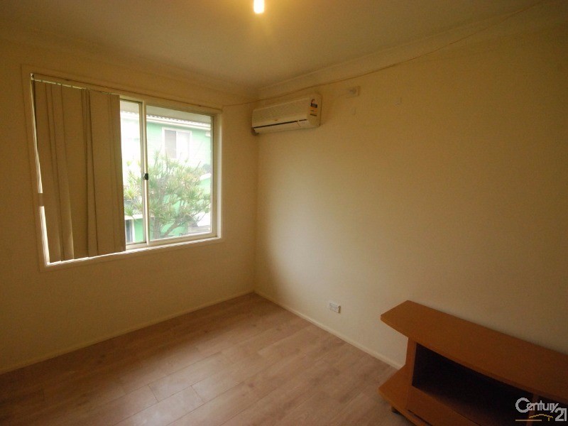 Fairfield East NSW 2165