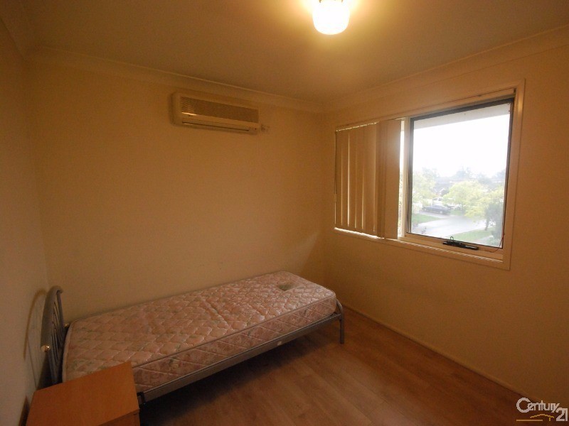 Fairfield East NSW 2165