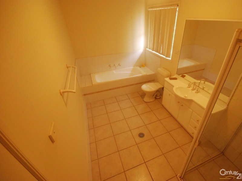 Fairfield East NSW 2165