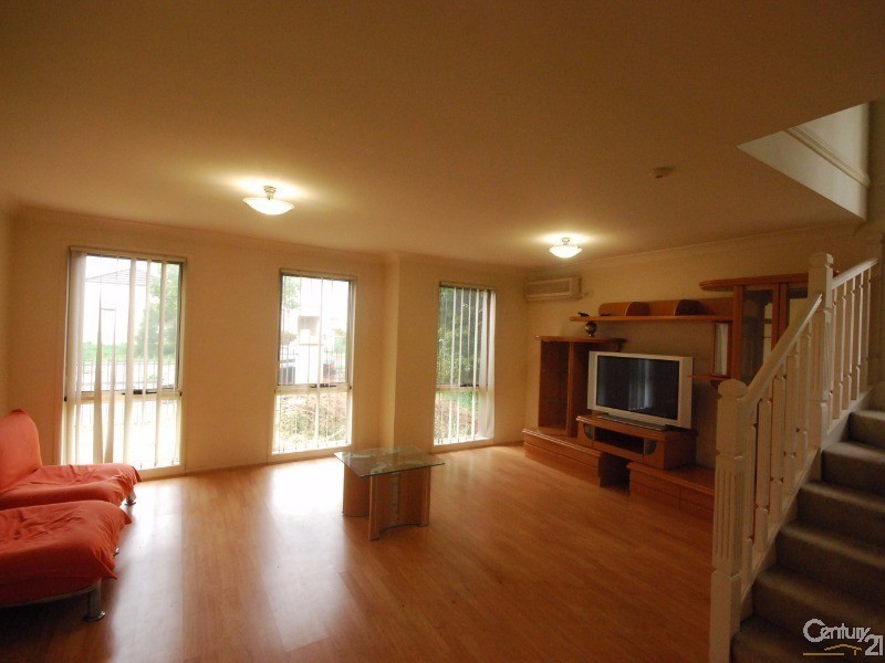 Fairfield East NSW 2165