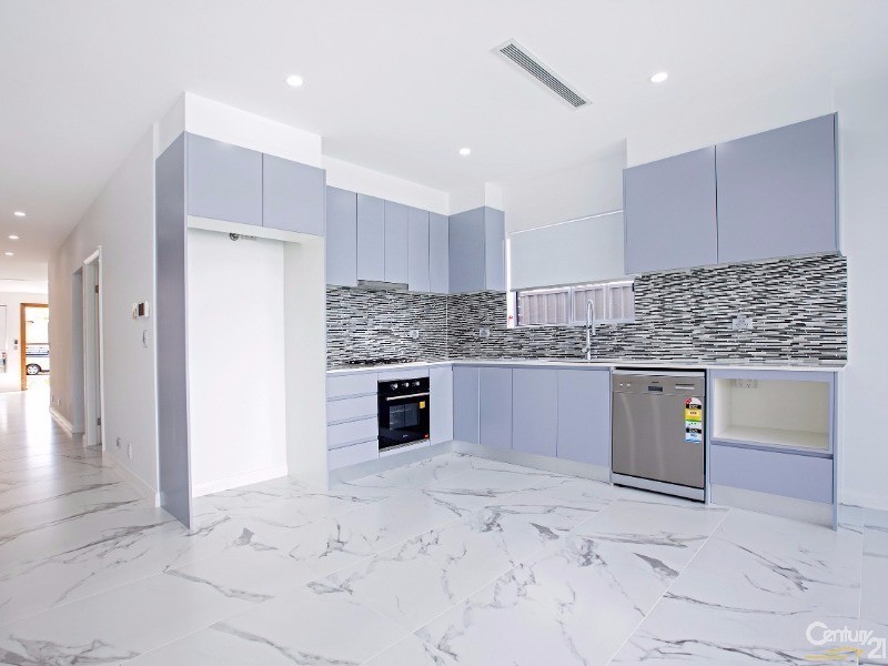 132 Arbutus Street, Canley Heights NSW 2166