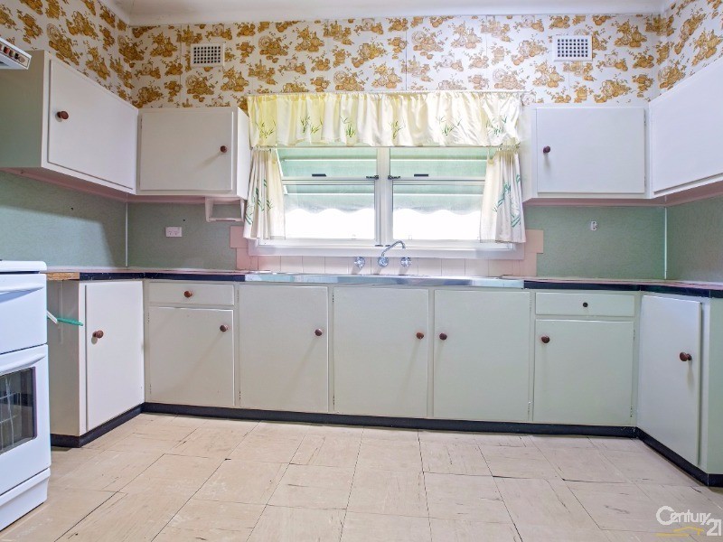 8 Raleigh Street, Guildford NSW 2161