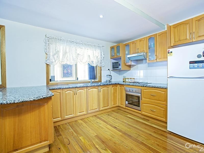 11 Shortlands Street, Canley Vale NSW 2166