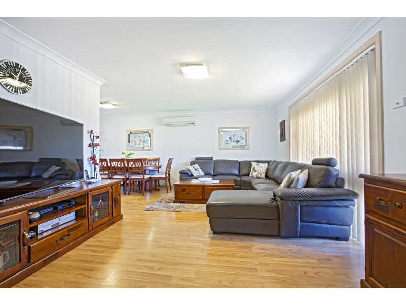 29 Geelong Crescent, St Johns Park NSW 2176