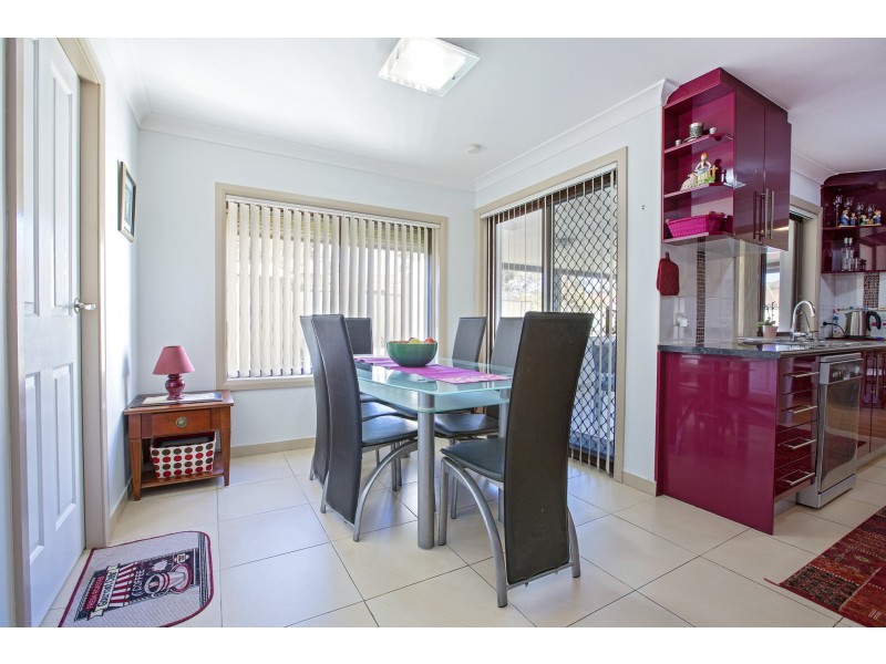 29 Geelong Crescent, St Johns Park NSW 2176