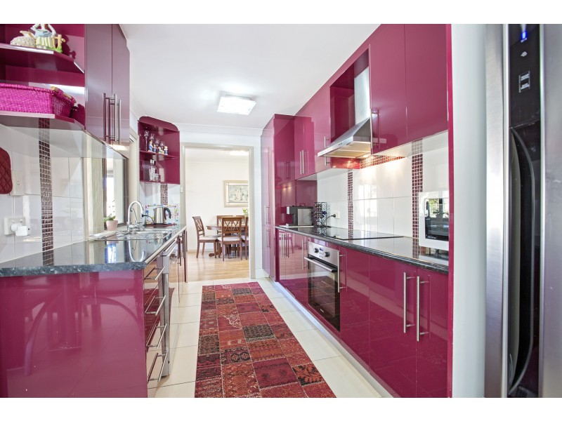 29 Geelong Crescent, St Johns Park NSW 2176