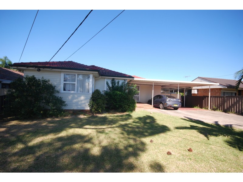 Fairfield West NSW 2165