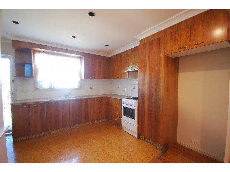 Fairfield West NSW 2165