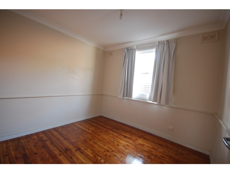 Fairfield West NSW 2165