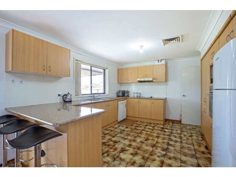 6  Musgrave Crescent, Fairfield West NSW 2165