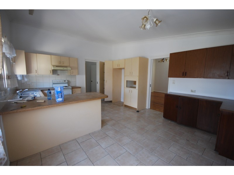 Fairfield West NSW 2165
