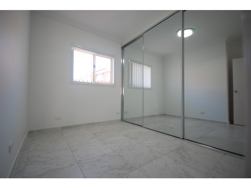 Edensor Park NSW 2176