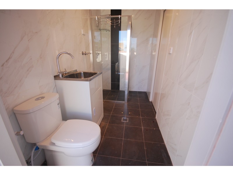 Edensor Park NSW 2176