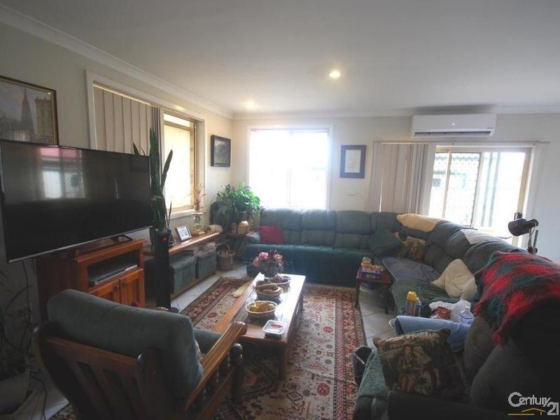 1A  Lang Street, Smithfield NSW 2164