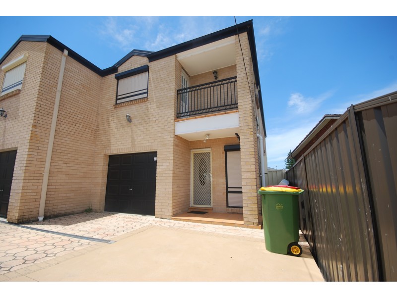 Fairfield NSW 2165