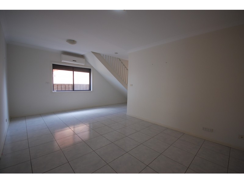 Fairfield NSW 2165