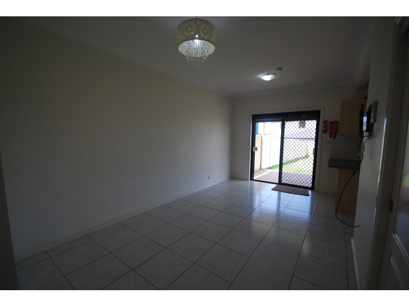 Fairfield NSW 2165