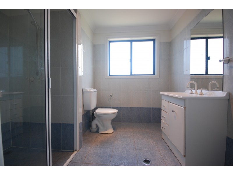 Fairfield NSW 2165
