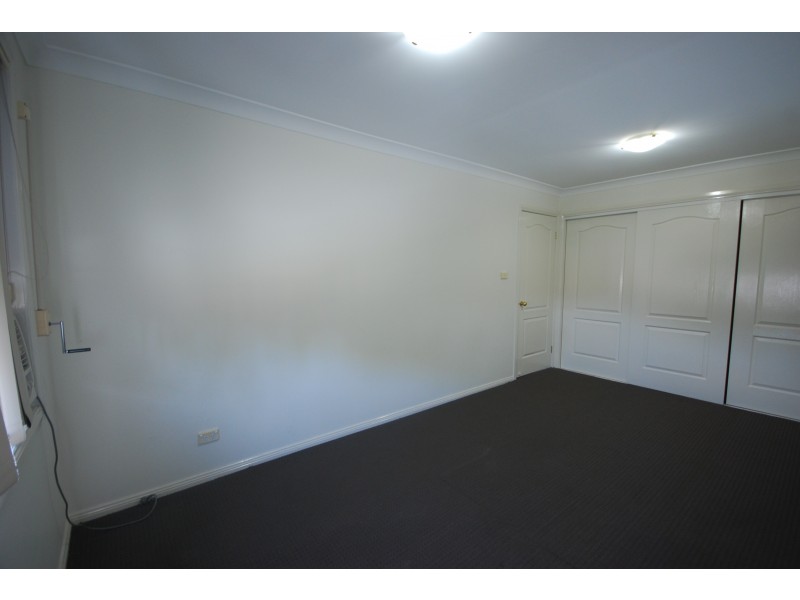 Fairfield NSW 2165