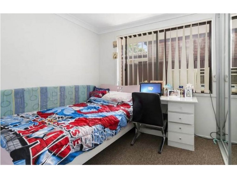 Bossley Park NSW 2176