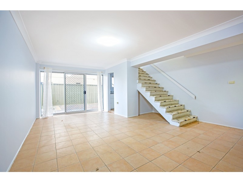 7/74 Harris Street, Fairfield NSW 2165