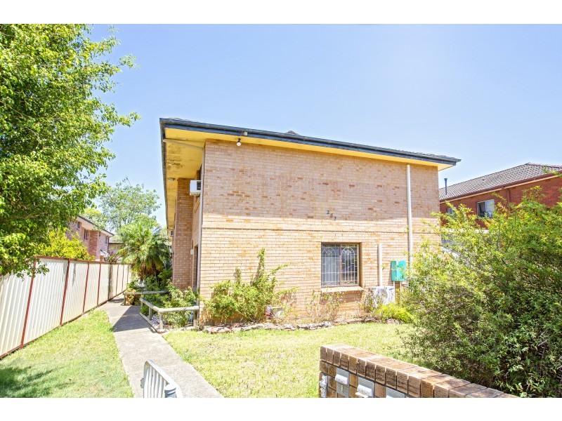 6/262 River Avenue, Carramar NSW 2163