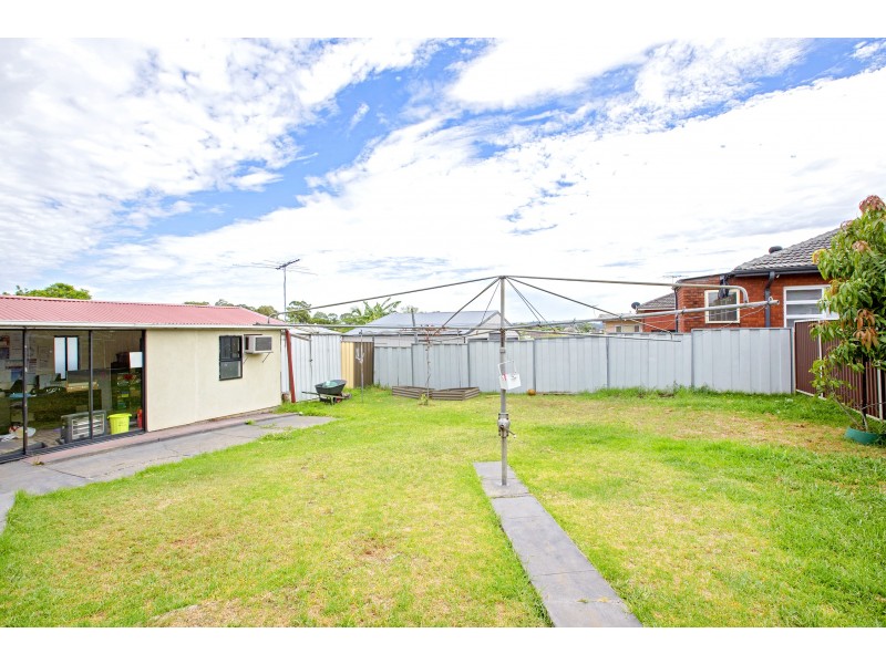 346 Polding Street, Smithfield NSW 2164