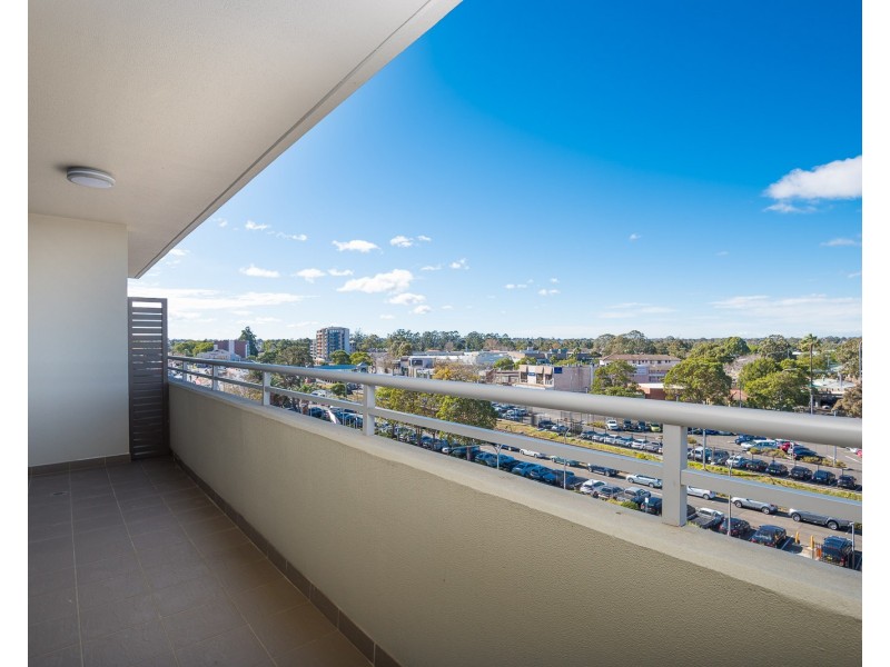 433/17-21 The Crescent, Fairfield NSW 2165