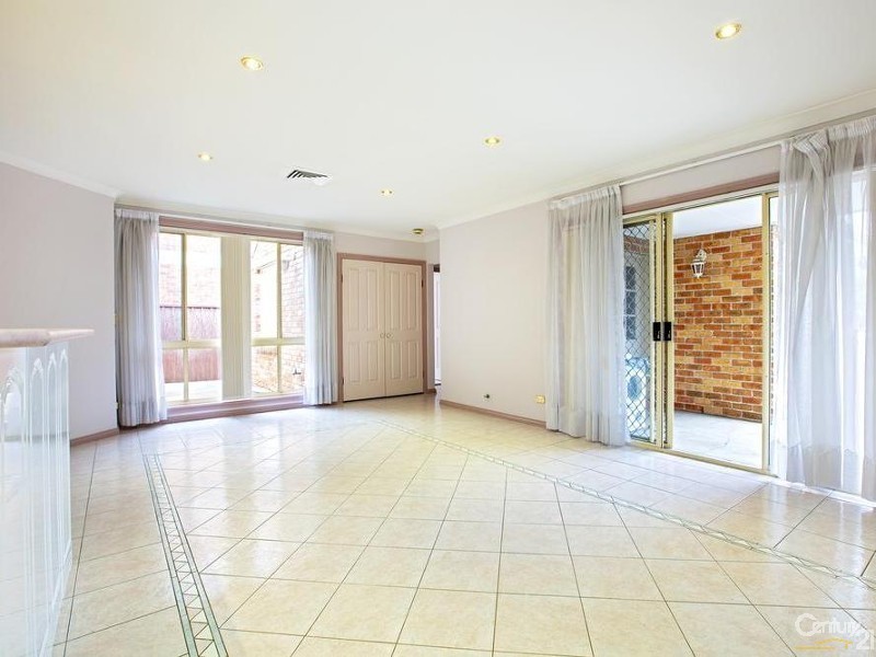 12 Milne Close, Wetherill Park NSW 2164