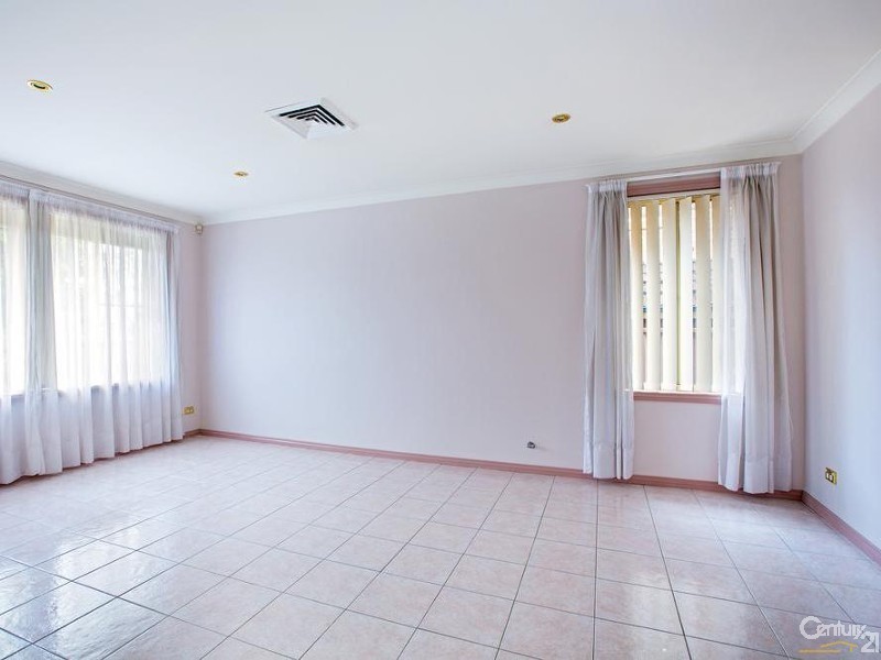 12 Milne Close, Wetherill Park NSW 2164