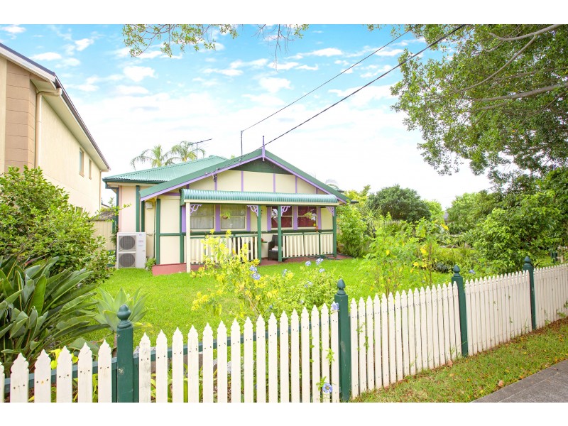 11 Granville Street, Fairfield Heights NSW 2165