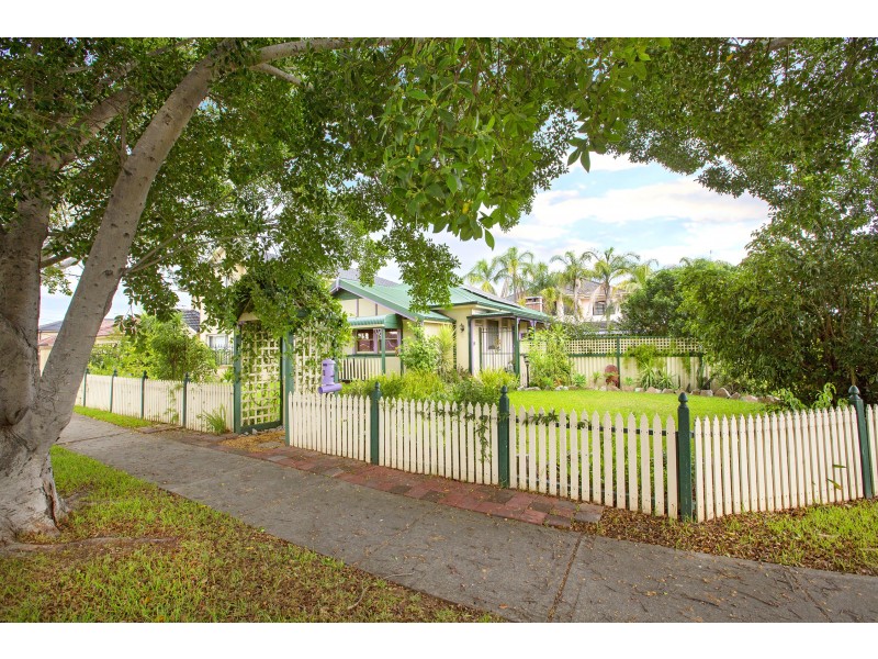 11 Granville Street, Fairfield Heights NSW 2165