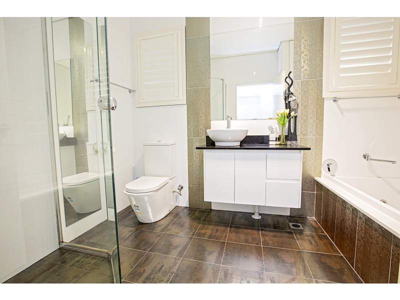 51 Belmore Street, Fairfield East NSW 2165