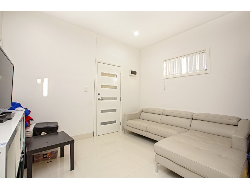 51 Belmore Street, Fairfield East NSW 2165