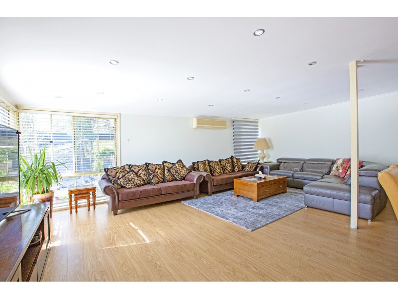 61 Foveaux Avenue, Lurnea NSW 2170