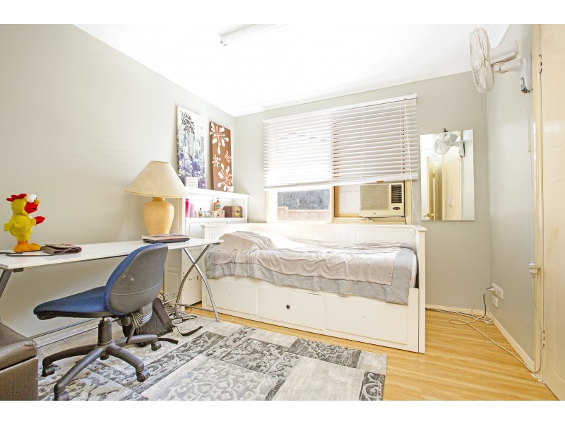 61 Foveaux Avenue, Lurnea NSW 2170