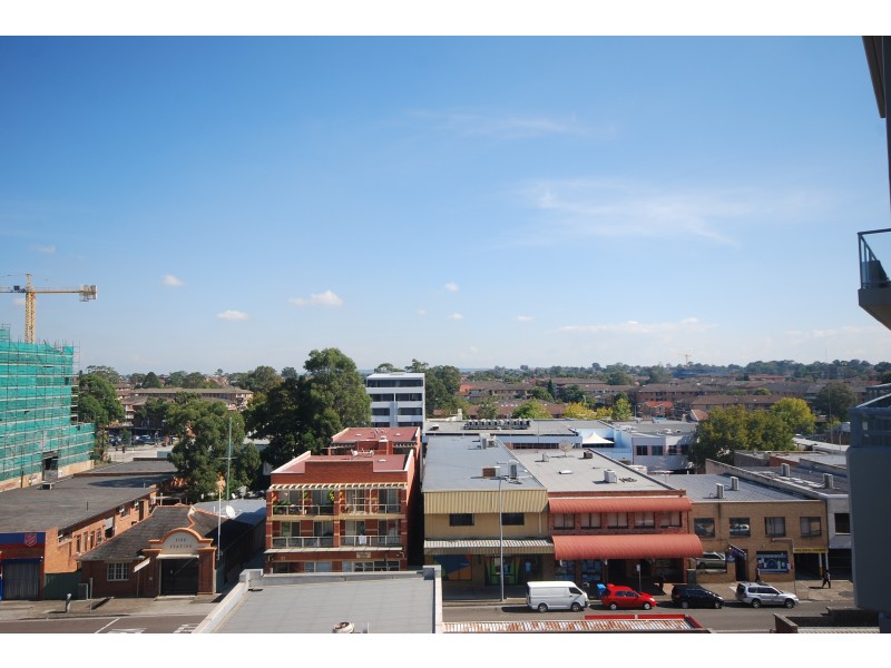 437/17-21 The Crescent, Fairfield NSW 2165