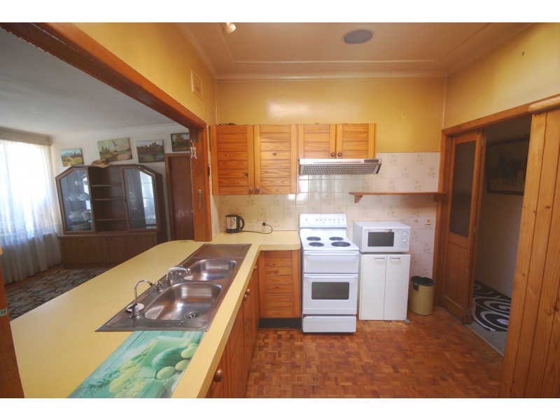 58  Mitchell Street, Carramar NSW 2163