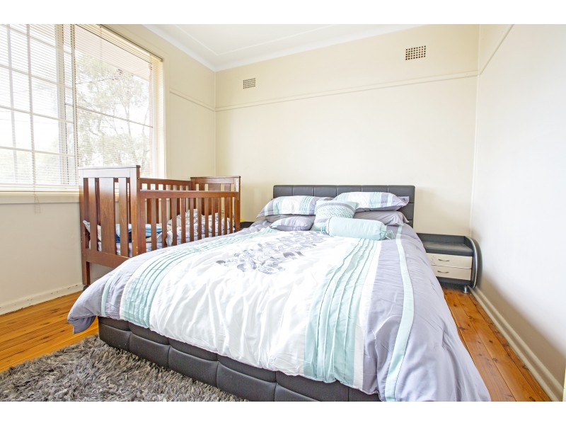 1 Gundaroo Street, Villawood NSW 2163
