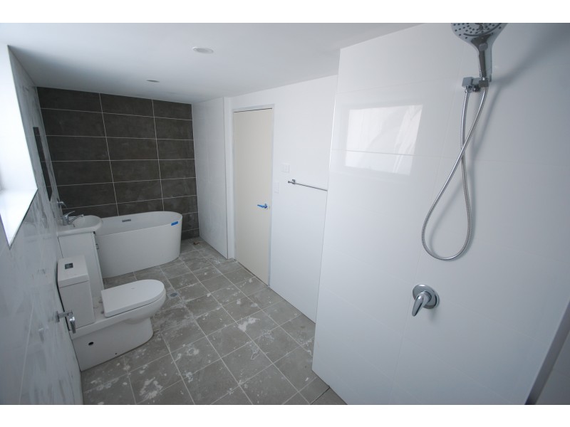 646/17-21 The Crescent, Fairfield NSW 2165