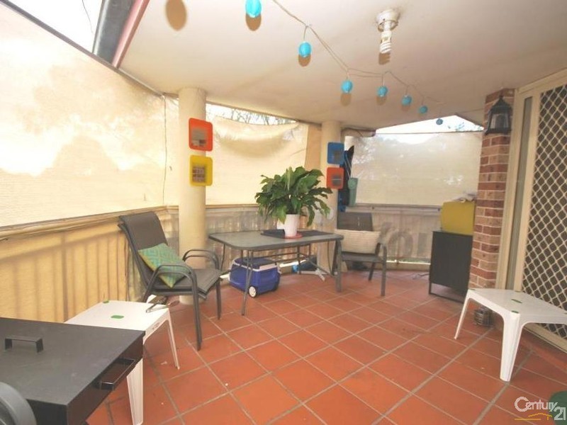 23/181-185 Sandal Crescent, Carramar NSW 2163